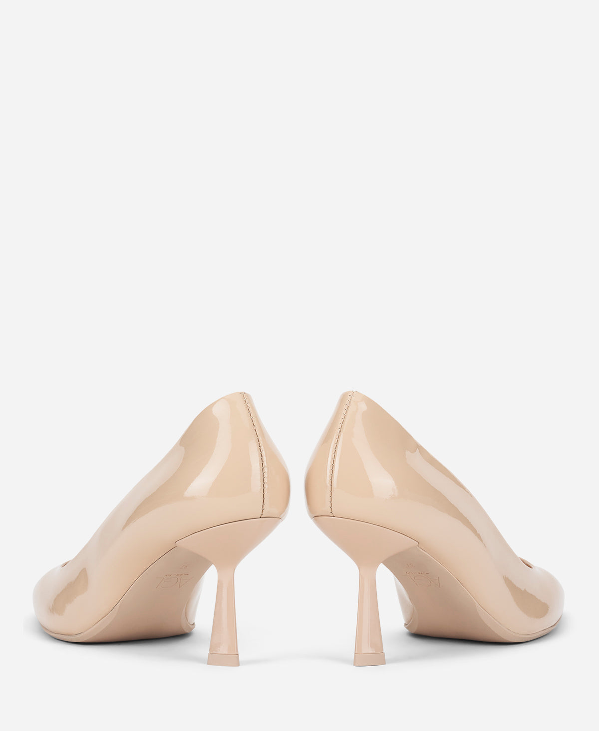 Patent court shoe Alla Pump | AGL Shoes
