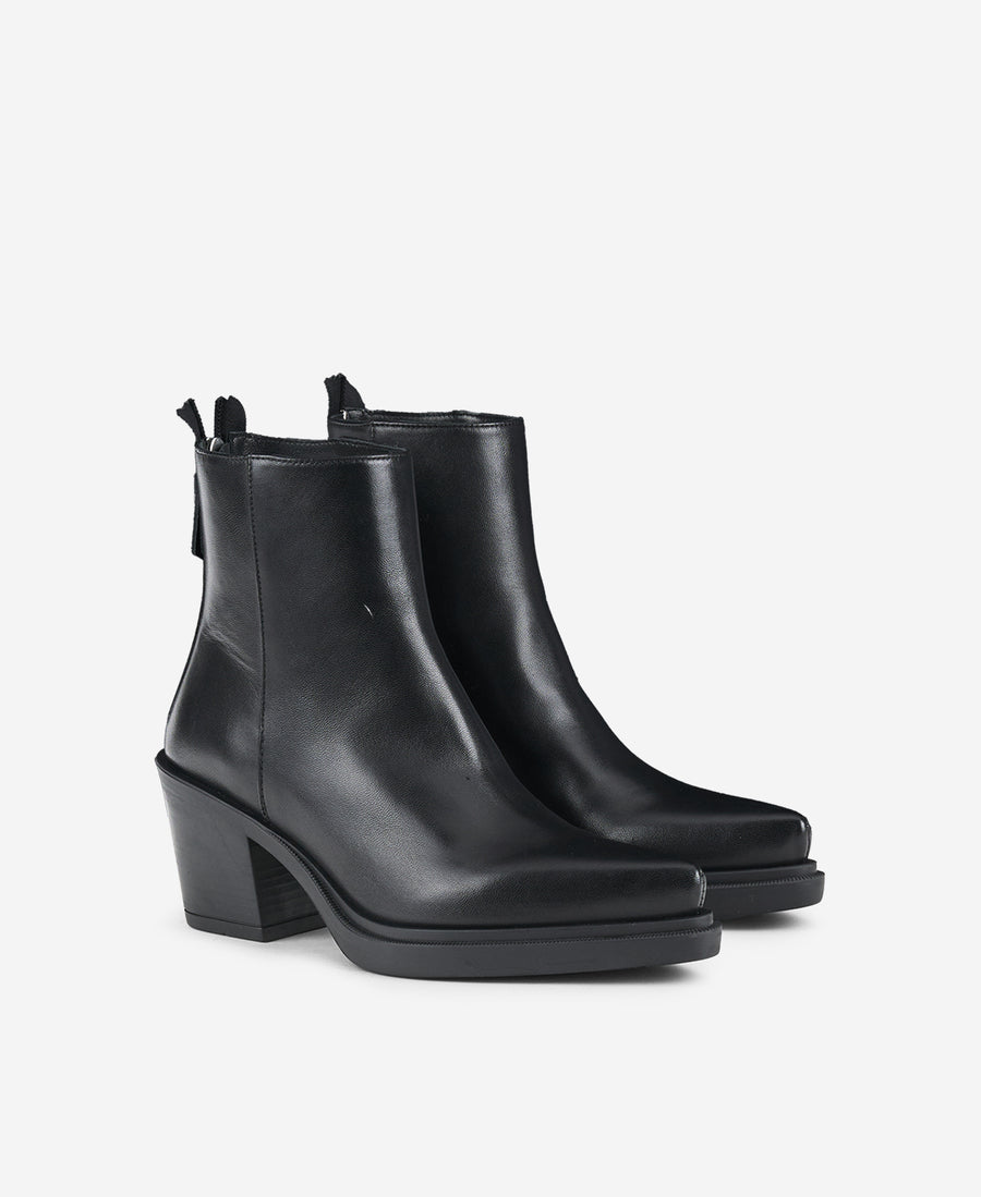 Selena Lowboot - 2
