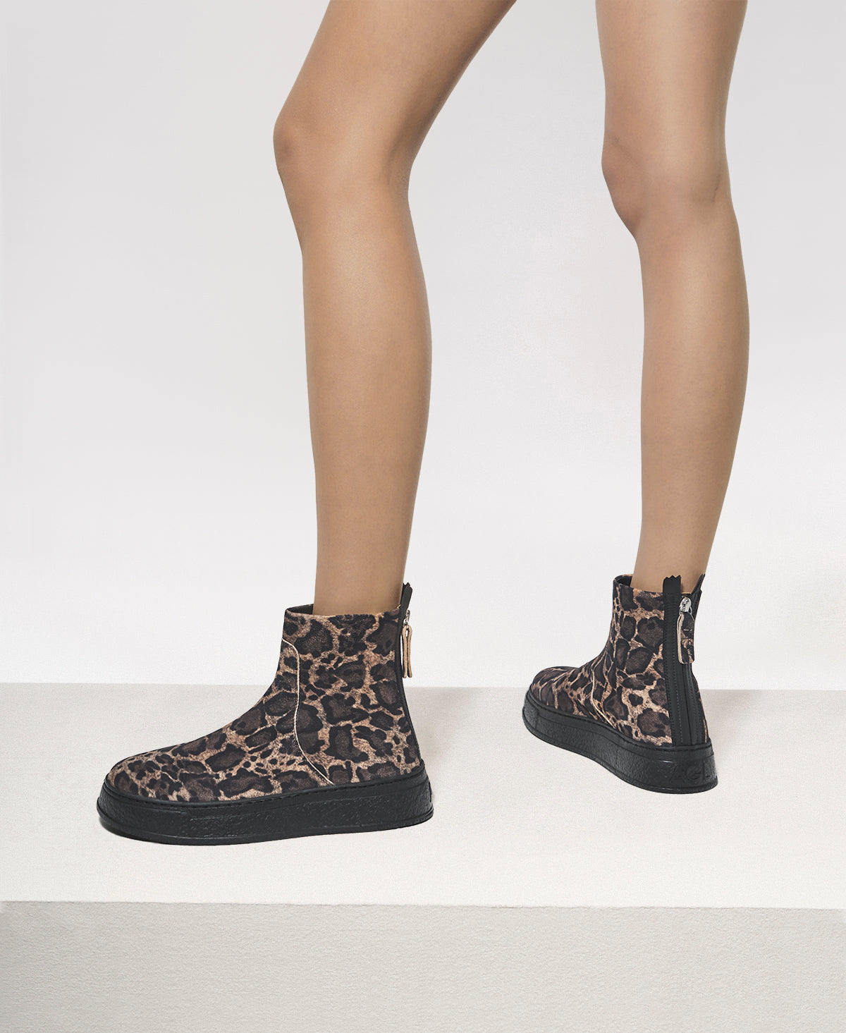 Giuly - 4