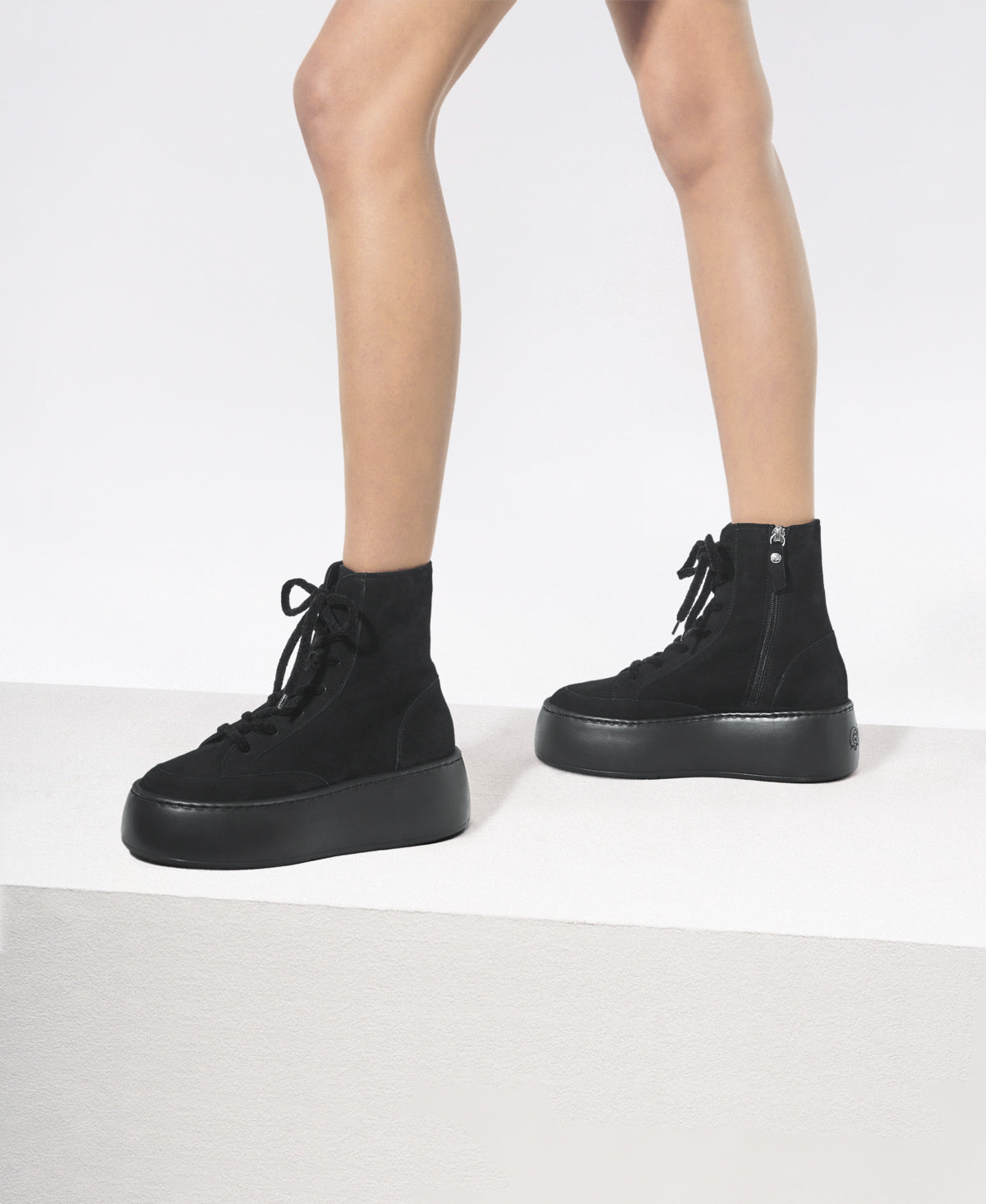 Vibe Lowboot - 4