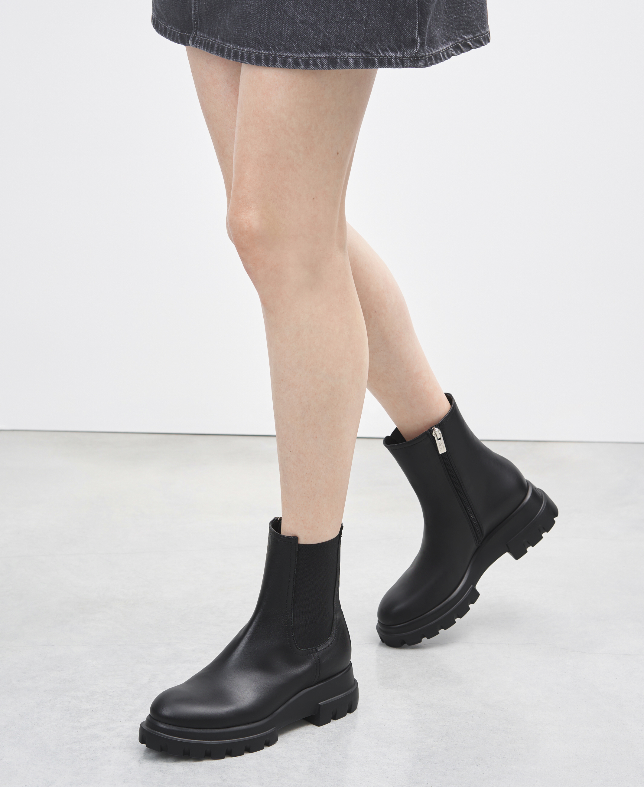 ブーツその他 Agl Curvy Ankle Boots In Chalk Color Leather AGL Curvy Ankle Boots In Chalk Color Leather | italist