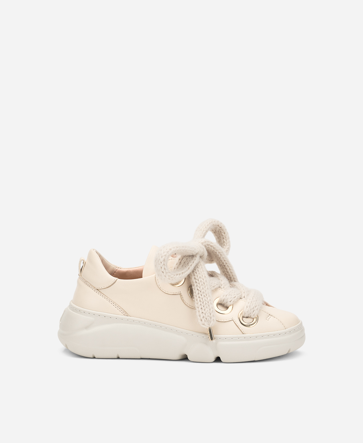 Sneaker with oversized laces Ivory Soft Bubble | AGL Shoes