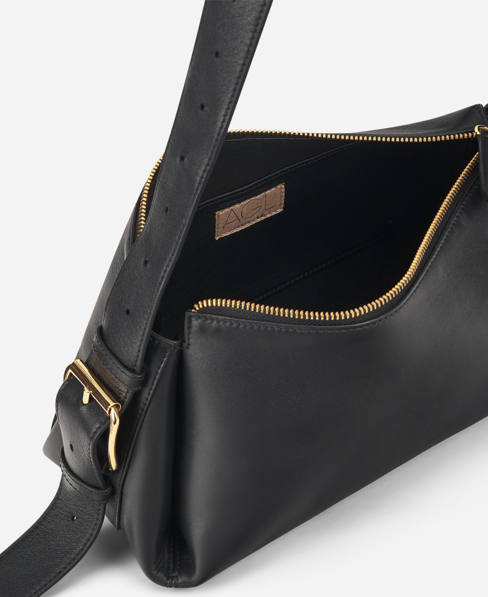 Leather bag with zipper Black Zippy Small | AGL Shoes