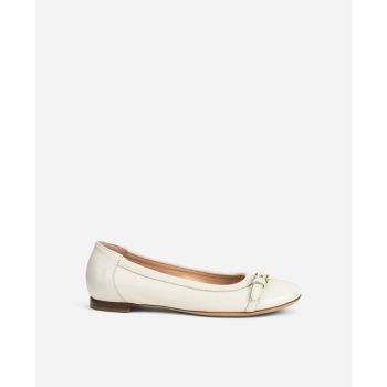 Cap toe ballet flat Milky white Monika | AGL Shoes