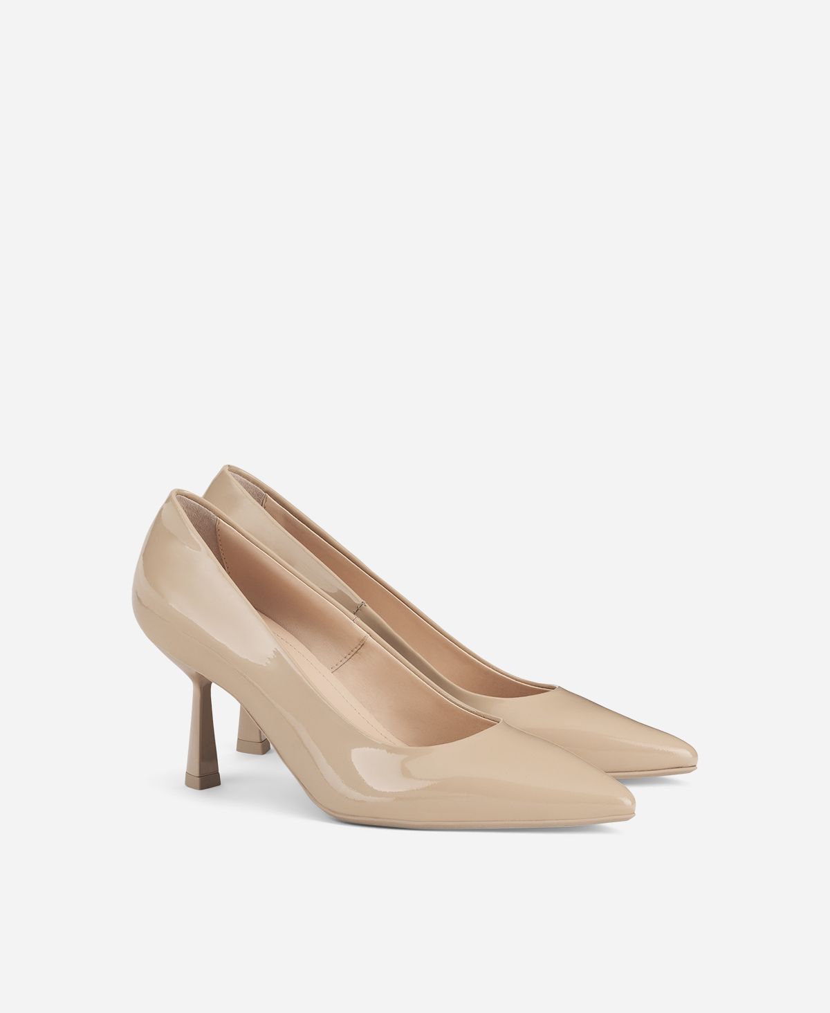 Patent court shoe Beige Alla Pump | AGL Shoes