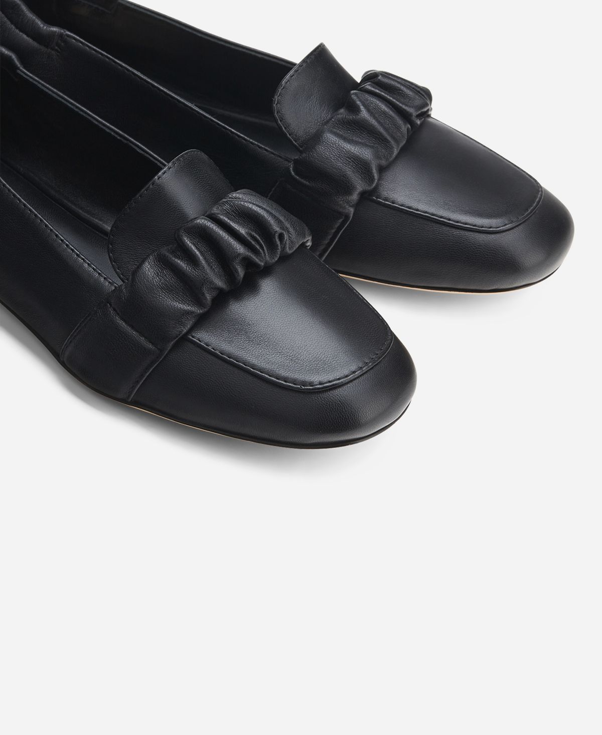 Moccasin with rouche Black Marla | AGL