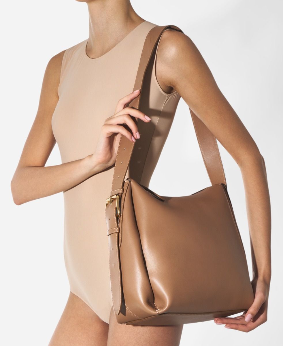 smoothmoodLiv Bag キャメル Practical leather bag Cognac Zippy Medium | AGL Shoes