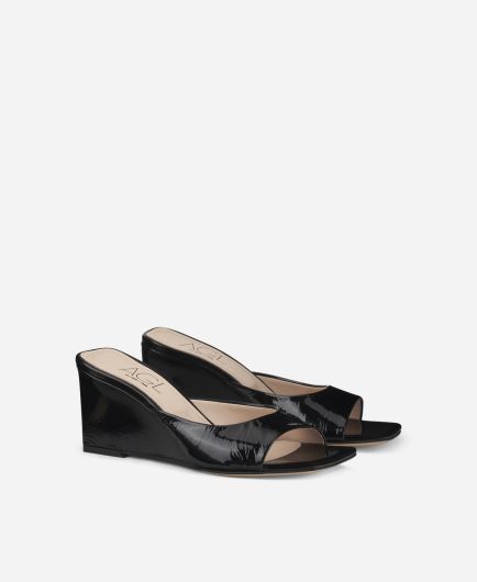 サンダル・ミュール AGL D675033PEKF056G461 Sandals Sandalo Con Fiori Tacco 80 Sandal with ankle strap Platinum Lala Sandal | AGL Shoes