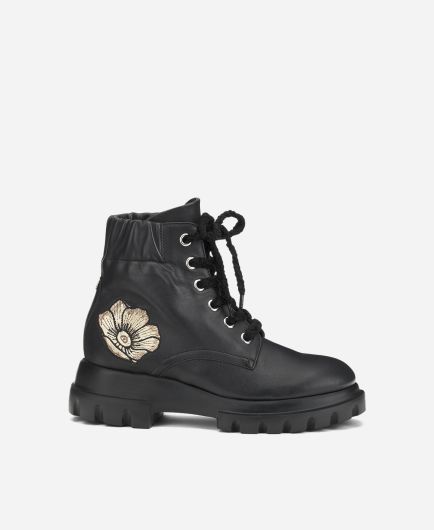 ブーツその他 Agl Curvy Ankle Boots In Chalk Color Leather AGL Curvy Ankle Boots In Chalk Color Leather | italist
