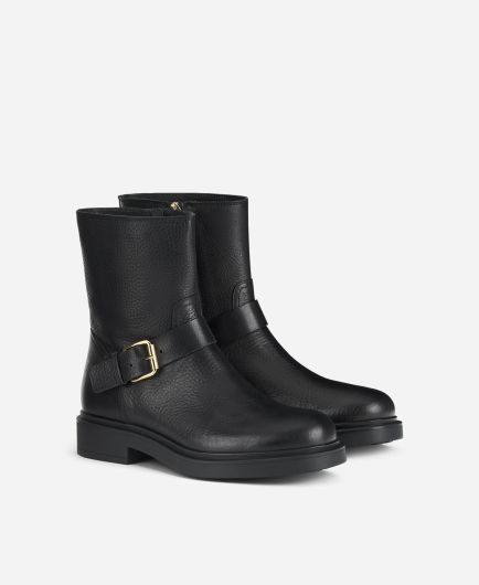Shoes: flats, sandals & Boots | AGL Shop Online